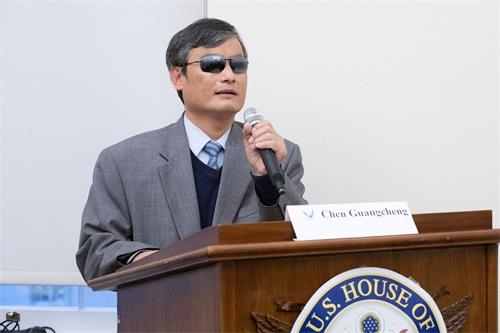'图1:陈光诚表示,中共的所作所为已令人神共愤,到了在劫难逃的境地。'