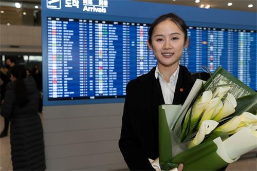 '图12:神韵主要领舞演员王琛说:“韩国观众的热情是我们的动力”。'