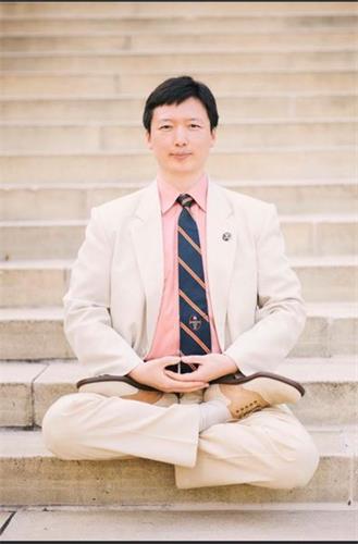 '图2:维吉尼亚大学医学院副教授李旭东'