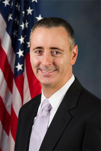 '图3:美国共和党籍众议员布莱恩·菲茨帕特里克(Brian Fitzpatrick)。'