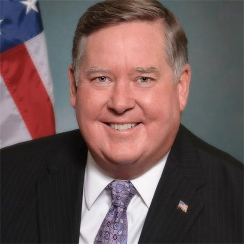 '图8:法轮功反迫害二十一周年,加利福尼亚州(California)共和党籍联邦众议员肯·卡佛特(Rep.
