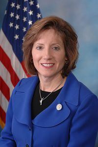 '图18:法轮功反迫害二十一周年,密苏里州(Missouri)共和党籍联邦众议员维琪‧哈茨勒(Rep.