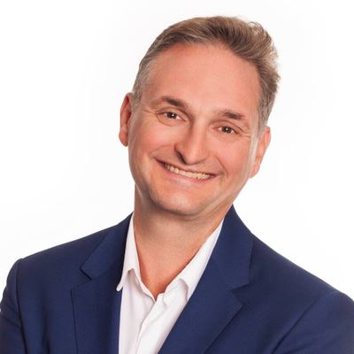'图11:黑森州议会自民党议员奥利佛·斯蒂尔博克(Oliver Stirbock)'