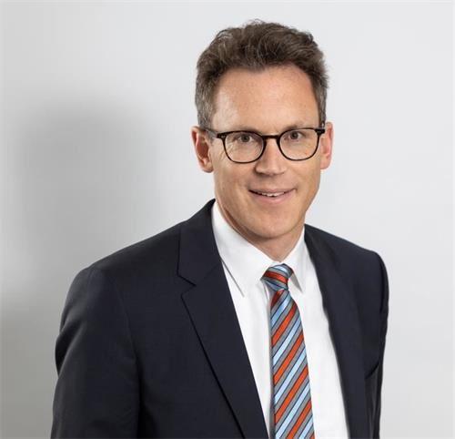 '图13:法兰克福市议会基民党主席尼尔斯·科斯勒博士(Dr. Nils Kobler)'