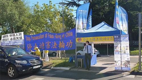 '图3:西班牙人权律师卡洛斯(Carlos)表示:中共的末日即将到来。'