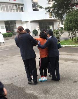 '高翠芳癌症晚期被强行开庭,冤判1年半'