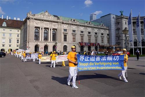 '图12:呼吁共同制止中共迫害法轮功'