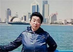 '黑龙江省佳木斯市65岁的法轮功学员李淑兰被非法判刑一年零八个月,勒索罚金五千元'