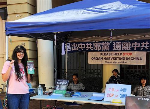 '图6:大学生阿米莉亚·卡梅隆(Amelia Cameron)认为法轮功真、善、忍原则对社会和每个人肯定都有好处。'