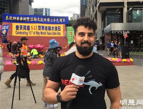 '图9:一家海外媒体驻澳洲记者站首席记者阿维・耶米尼(Avi Yemini)。'