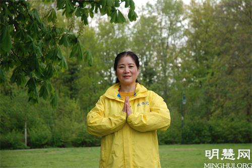 '图2:黄氏平感谢李洪志师父的救命之恩。'