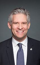 '图18:埃德蒙顿Wetaskiwin选区国会议员Mike Lake'