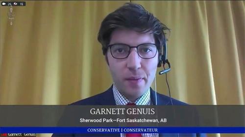 '图3:吉尼斯(Garnett Genuis)议员在社交媒体上分享了自己12日在国会发言时的一段视频。他祝人们欢庆法轮大法日。'