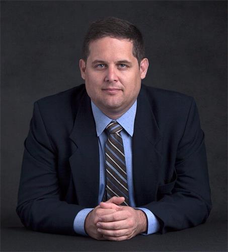 '图8:博蒙特市市长John Stewart'