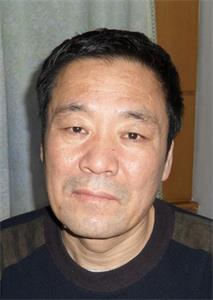 '被“保外就医”回家三天的李红伟(二零一七年十二月三十日摄)'