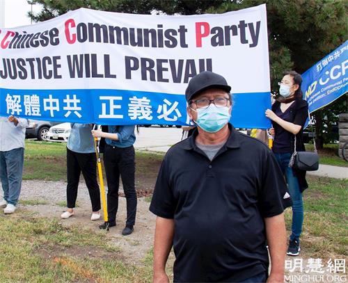 '图5:多伦多居民曼尼(Manny)先生来自菲律宾'