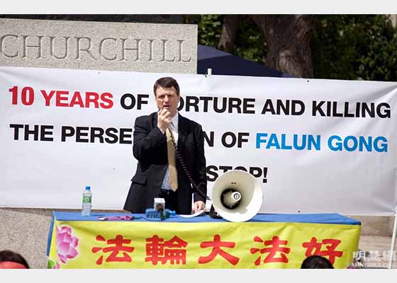 反迫害历久弥坚 欧洲政要赞佩真善忍