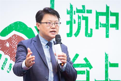 '图2:台湾基进党主席陈奕齐'