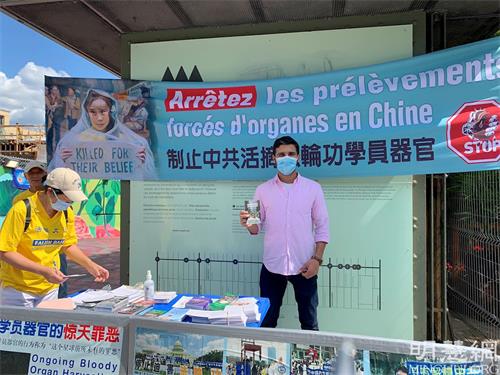 '图8:在蒙特利尔一家医院工作的阿布杜尔(Abdulrahman)说,无论是政府,还是个人,都应该行动,制止中共迫害法轮功。'