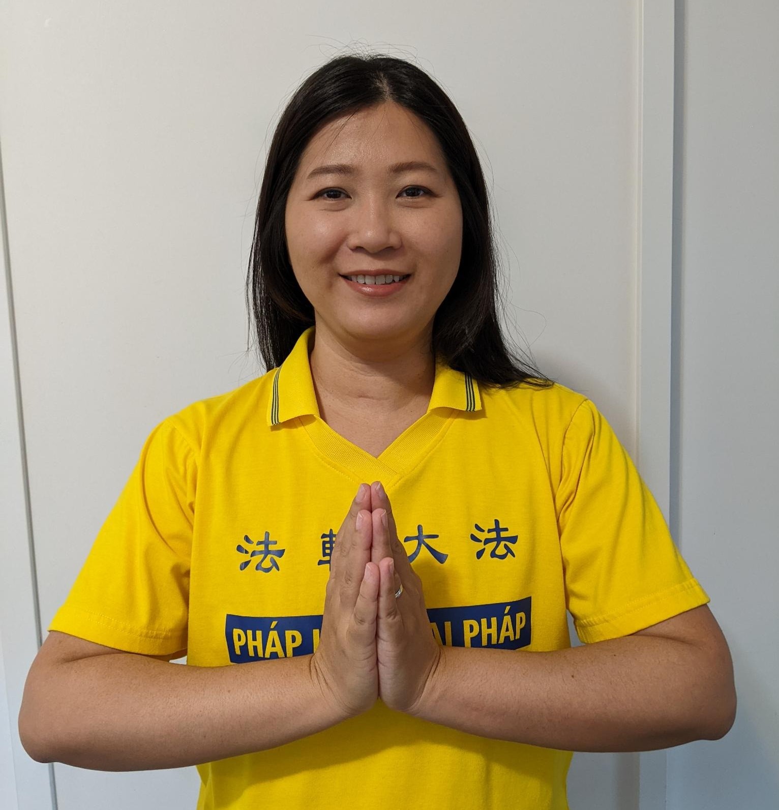 图8:二零一六年开始修炼法轮功的米歇尔·阮(Michelle Nguyen)恭祝慈悲伟大的师尊新年快乐!
