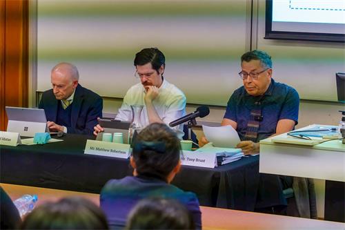 '图1~2:二零二二年十二月一日,奥克兰大学召开反对中共活摘人体器官的研讨会。'
