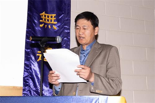图4:大鼓声部的团员在发言