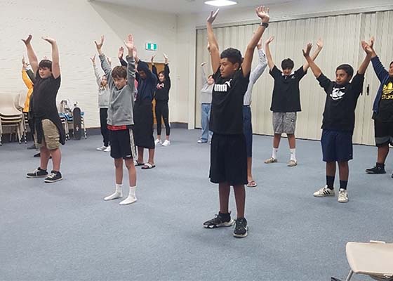 新西兰举办九天班 新老学员同受益