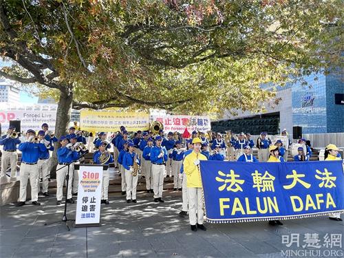 图3~4:集会现场