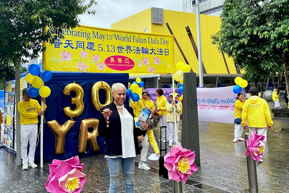 图15:IT公司职员海莉(Heyley)表示,如果每个人都遵循真、善、忍,我们的世界一定会更加美好。
