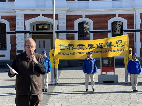'图9:菲利普·奎迪呼吁中共释放所有法轮功学员。'