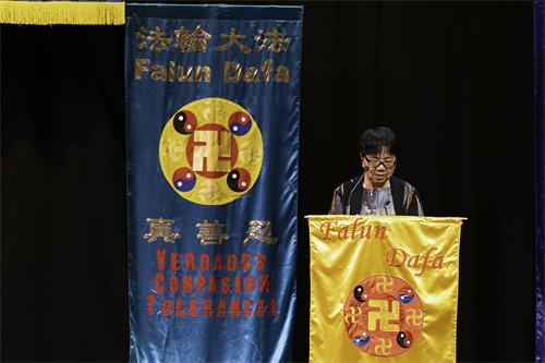 图3~9:学员发言交流自己的心得体会。