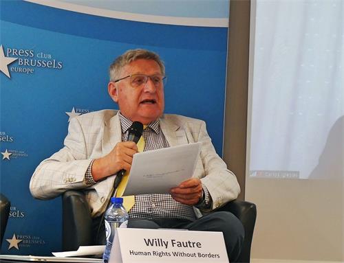 图4:人权无疆界(HRWF)主席威利·福泰(Willy Fautre)在研讨会上发言。(明慧网)