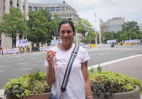 图24:来自墨西哥的弗雷达·卡斯特罗(Freda Castillo)