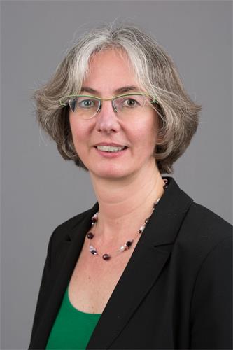 图8:黑森州州议会副主席卡琳·穆勒(Karin Müller)致信支持