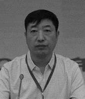 弋振立的照片