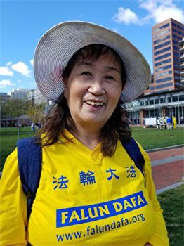 '图:法轮功学员李莲'