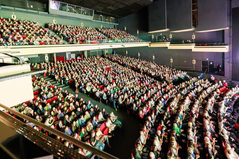 '图3:二零二三年三月二十四日至二十六日,美国神韵国际艺术团在瑞士巴塞尔音乐剧院(Musical