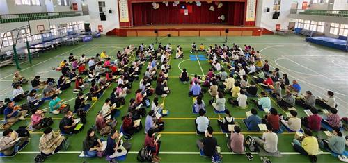 '图1:二零二三年四月十六日,台湾桃竹苗地区法轮功学员齐聚一堂,学法交流。'