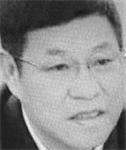 '李玉刚:黑龙江省政法委书记,1965年8月生人,江苏邳县人,曾任鸡西市政法委书记、齐齐哈尔市市长'