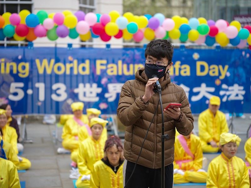 '图6:英国港侨协会创始人郑文捷也到场支持'