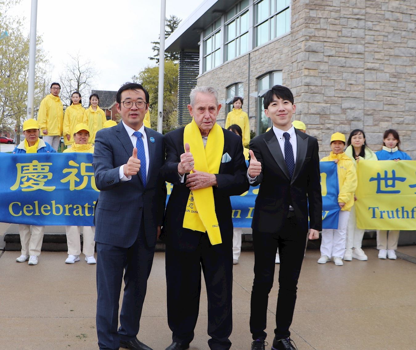 '图10:米尔顿市市长克兰茨