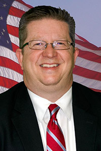 '图3:俄亥俄州莎朗维尔市市长凯文·M·哈德曼(Kevin M. Hardman)'