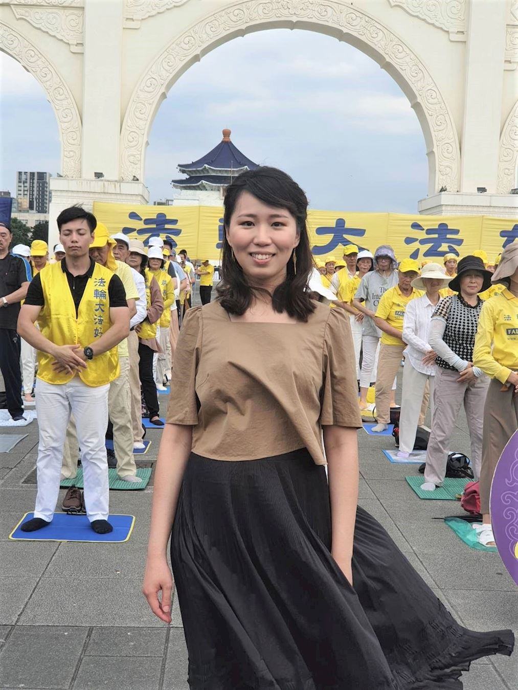 '图8:法轮功学员甘静女士。'