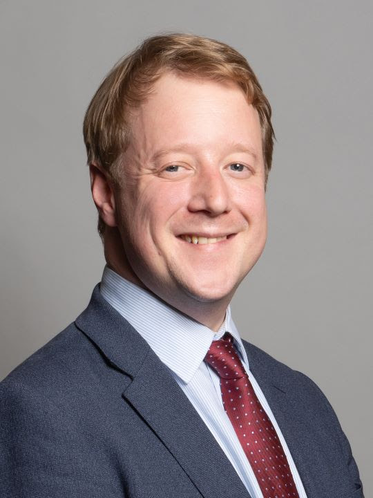 图8:国会议员保罗·布里斯托(PAUL BRISTOW MP)