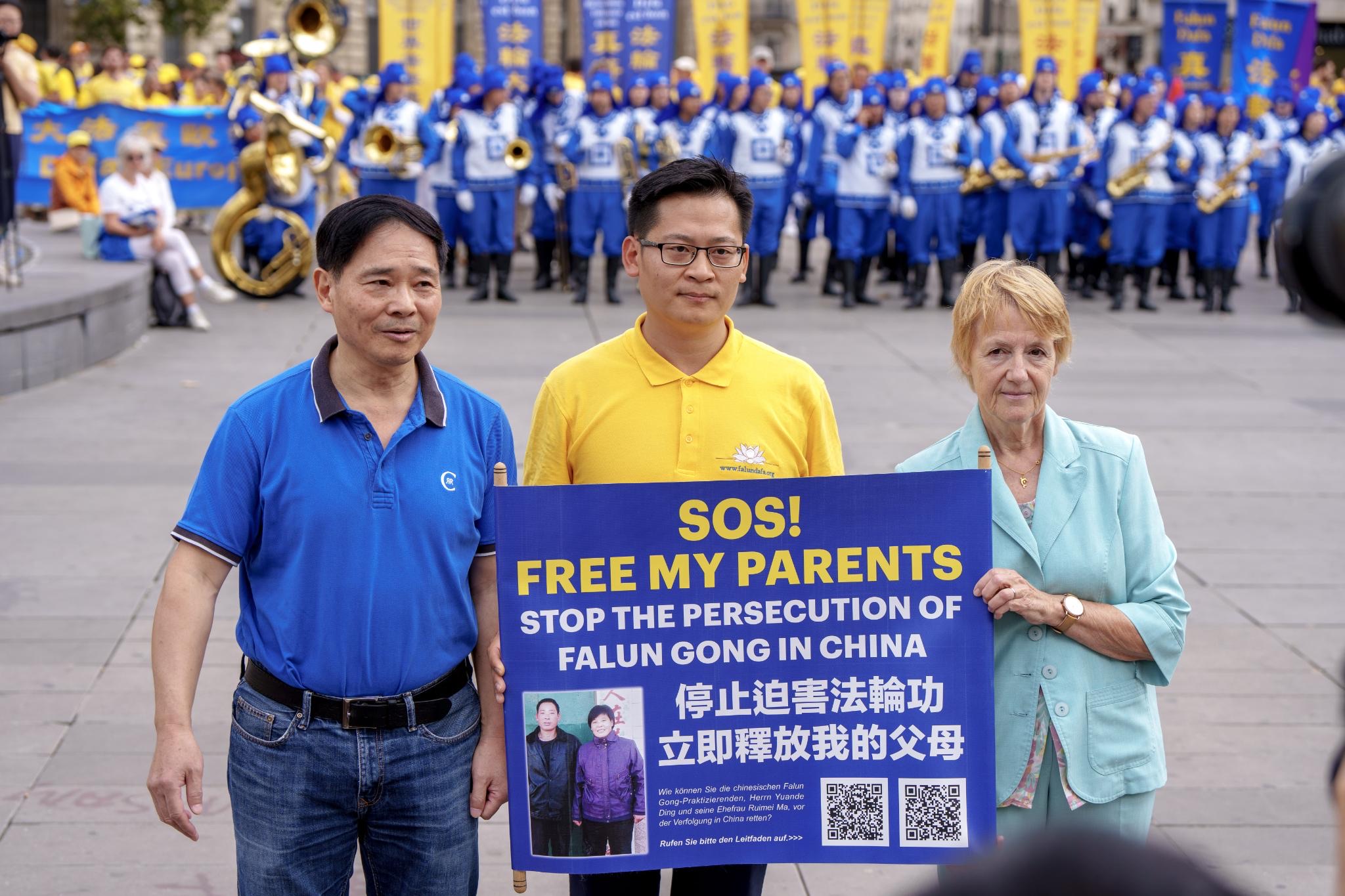 图2:法国前教育部长、欧洲委员会法国代表团副团长弗朗索瓦丝·霍斯塔利埃(Françoise Hostalier)女士呼吁释放被迫害的法轮功学员。