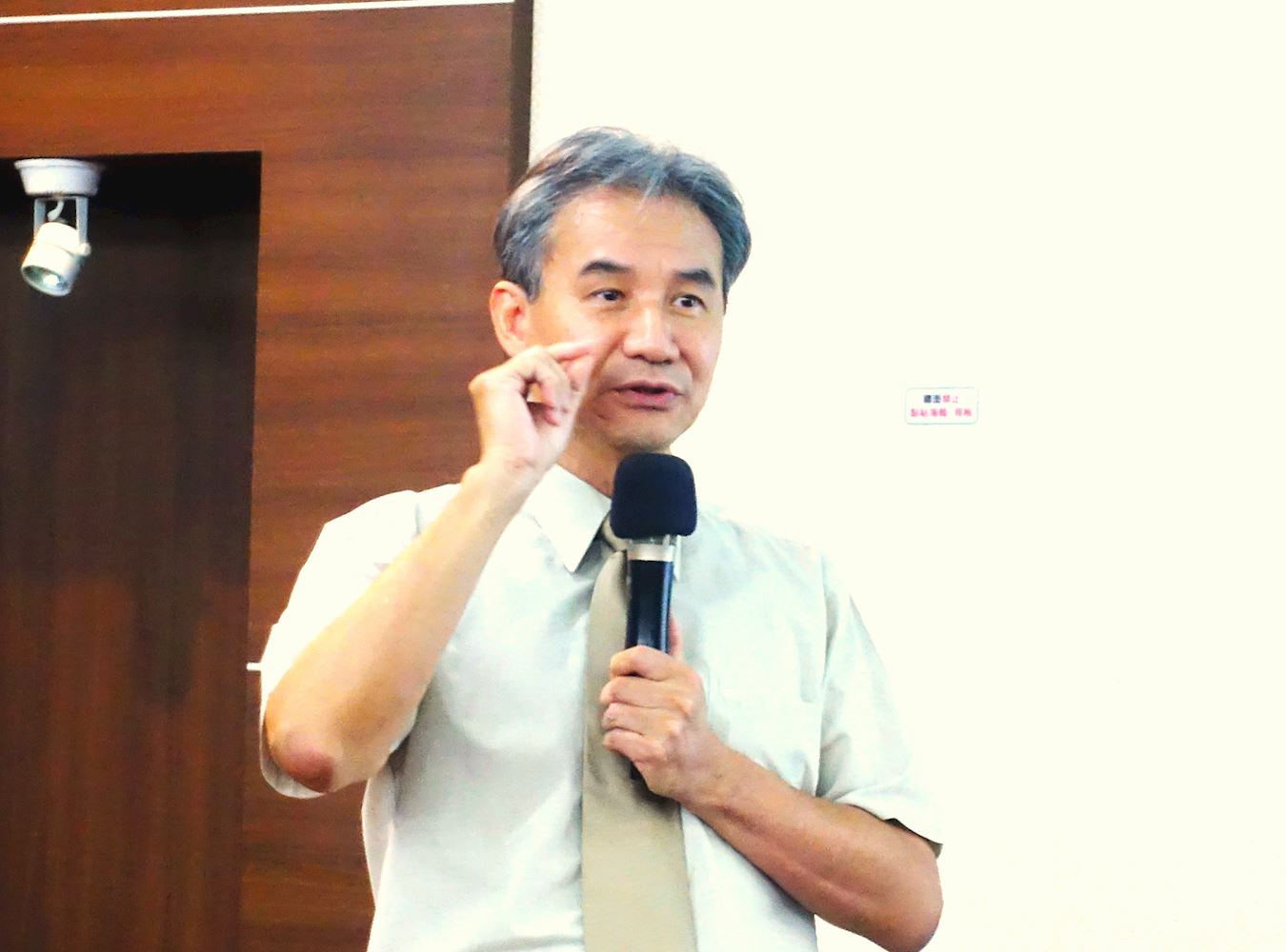 '图3:台湾营救受迫害法轮功学员协会理事长许凯雄。'
