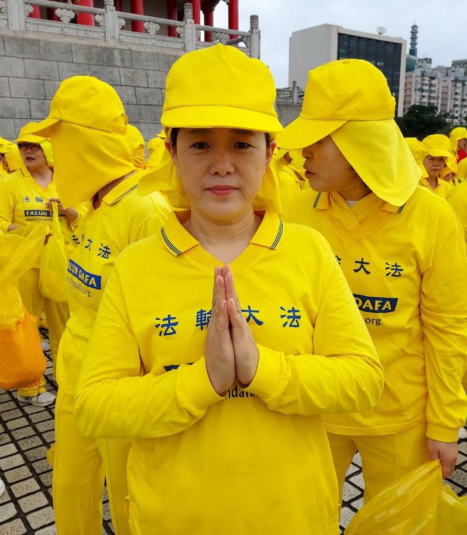 '图2:永青表示能参加这么神圣的活动,感到特别开心。'