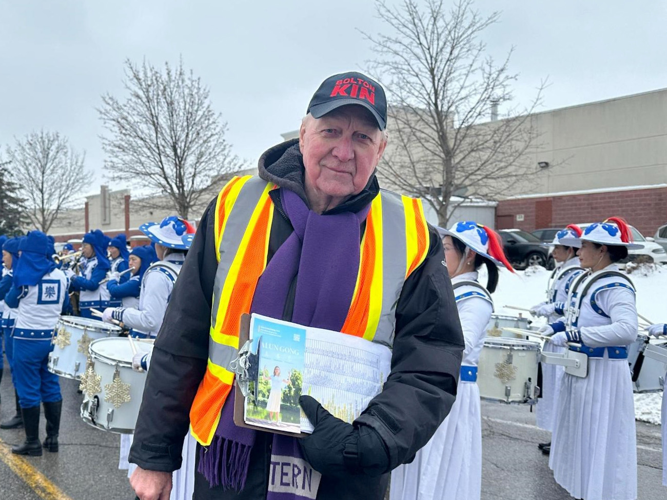 图10:约翰·斯特格曼邀请天国乐团参加博尔顿的游行活动,他认为天国乐团的演出非常出色。