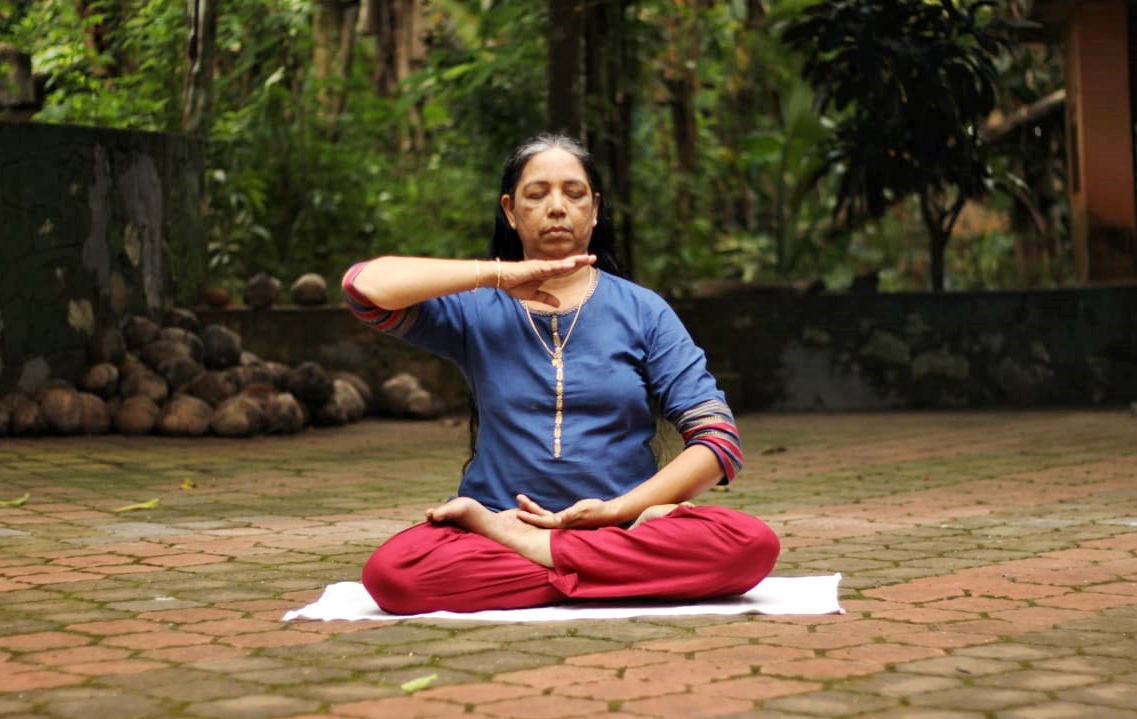 图4:印度一位六十五岁的母亲巴瓦尼(Bhavani)