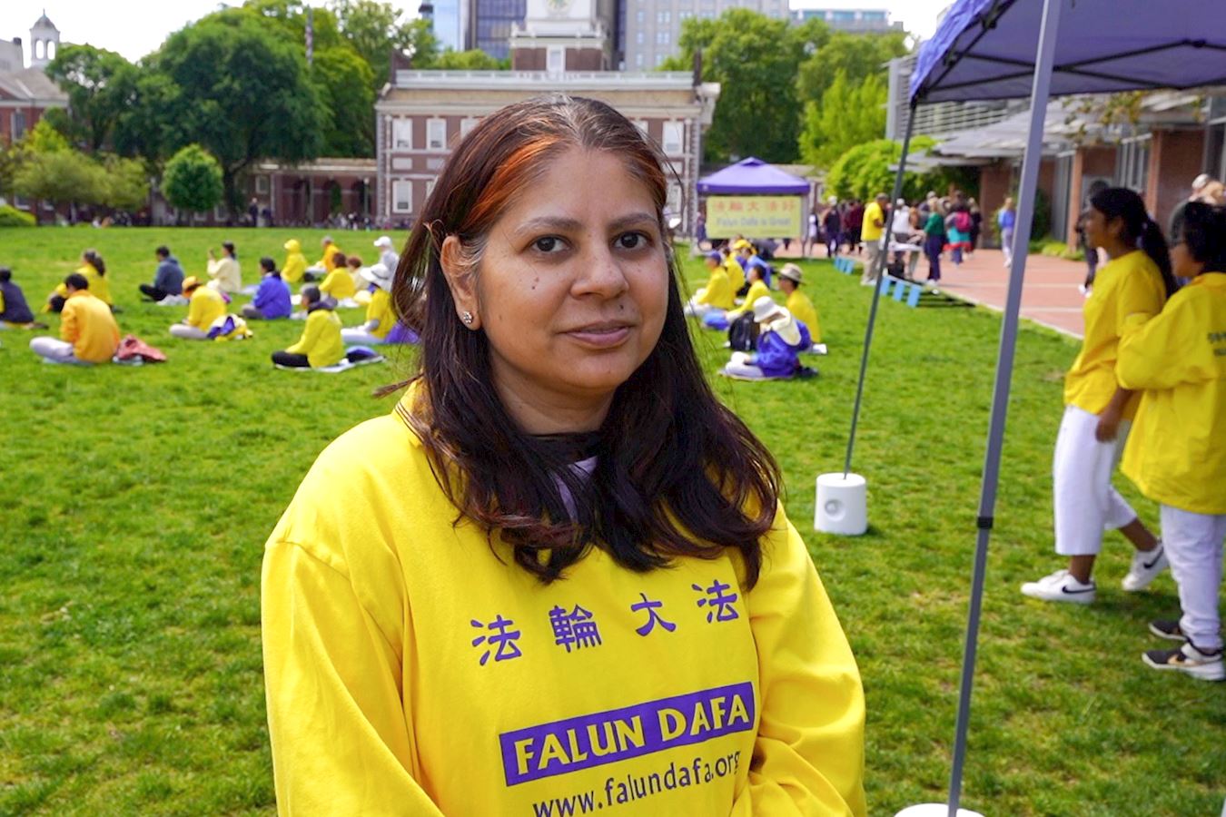 '图9:新学员阿姆·达莫达拉姆(Anu Damodaran)分享了她如何在修炼中受益'